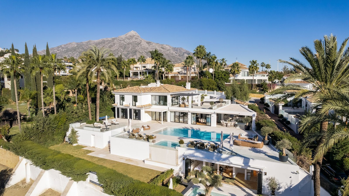 Nueva Andalucía, Marbella